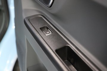 Զ�� ����V7E 3T 5.305�״��綯��ջ���48.38kWhͼƬ