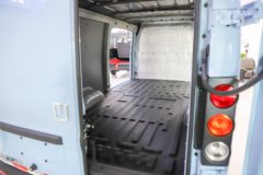 远程 星享V7E 3T 5.305米纯电动封闭货车48.38kWh