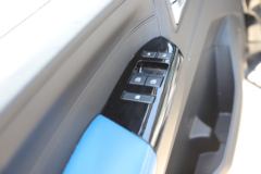 欧马可 智蓝ES1 4.5T 4.14米单排纯电动厢式轻卡(液压尾板)100.46kWh