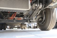 欧马可 智蓝ES1 4.5T 4.14米单排纯电动厢式轻卡(液压尾板)100.46kWh