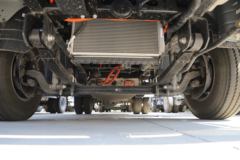 欧马可 智蓝ES1 4.5T 4.14米单排纯电动厢式轻卡(液压尾板)100.46kWh