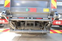 欧马可 智蓝ES1 4.5T 4.14米单排纯电动厢式轻卡(液压尾板)100.46kWh