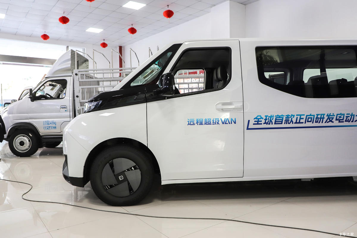 【图】远程 超级VAN 2024款 智富版 纯电动中轴低顶轻客 宁德时代68kWh_实拍图片_1997898_卡车之家