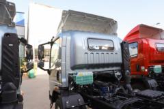 重汽豪曼 牛气冲天 180马力 4.15米单排仓栅式轻卡(3650轴距)(ZZ5048CCYF17FB3)