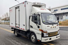 骏铃V3 冷藏车