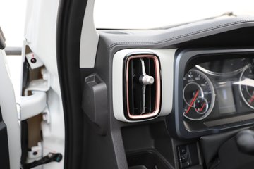 ���� ����V�� 142���� 3.94���Ű�����С��ͼƬ