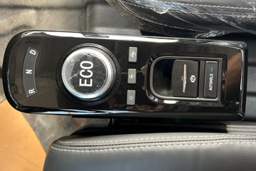 �������� ��EH Proϵ 4.5T 4.18�׵��Ŵ��綯��դʽ�Ῠ(�߶�)156kWhͼƬ