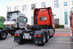一汽解放 J6V重卡 领航版 640马力 6X4 AMT自动档牵引车(液缓)(CA4250P66K33T1E6)