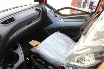 һ����� J6V�ؿ� �캽�� 640���� 6X4 AMT�Զ���ǣ����(Һ��)ͼƬ