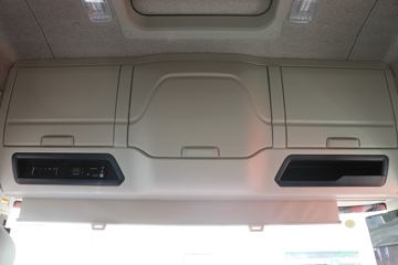 һ����� J6V�ؿ� �캽�� 640���� 6X4 AMT�Զ���ǣ����(Һ��)ͼƬ