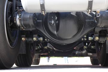 һ����� J6V�ؿ� �캽�� 640���� 6X4 AMT�Զ���ǣ����(Һ��)ͼƬ