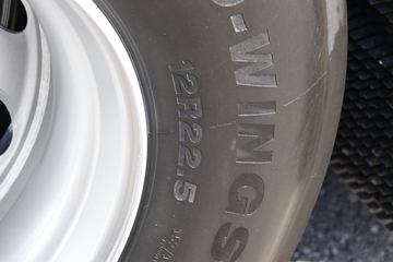 һ����� J6V�ؿ� �캽�� 640���� 6X4 AMT�Զ���ǣ����(Һ��)ͼƬ