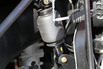 һ����� J6V�ؿ� �캽�� 640���� 6X4 AMT�Զ���ǣ����(Һ��)ͼƬ