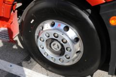 一汽解放 J6V重卡 领航版 640马力 6X4 AMT自动档牵引车(液缓)(CA4250P66K33T1E6)