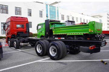 解放JH6&nbsp;畜禽运输车外观图片