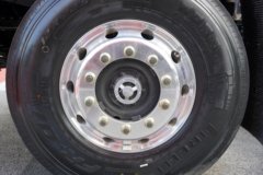 青岛解放 JH6 智尊版 560马力 8X4 AMT自动档畜禽运输车(带液缓)(CA5310CCQP25K2L7T4E6A80) 青岛解放 JH6 智尊版 560马力 8X4 AMT自动档畜禽运输车(带液缓)(CA5310CCQP25K2L7T4E6A80)