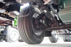 青岛解放 JH6 智尊版 560马力 8X4 AMT自动档畜禽运输车(带液缓)(CA5310CCQP25K2L7T4E6A80) 青岛解放 JH6 智尊版 560马力 8X4 AMT自动档畜禽运输车(带液缓)(CA5310CCQP25K2L7T4E6A80)