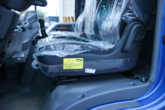 江淮 帅铃Q6 冠军版 150马力 4.15米单排厢式轻卡(HFC5043XXYP71K3C7S)