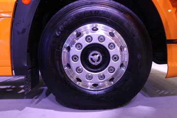 һ����� J7 660���� 6X4 LNG�Զ���ǣ����(����)(CA4250P77M26T1E6)ͼƬ