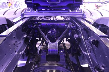 һ����� J7 660���� 6X4 LNG�Զ���ǣ����(����)(CA4250P77M26T1E6)ͼƬ