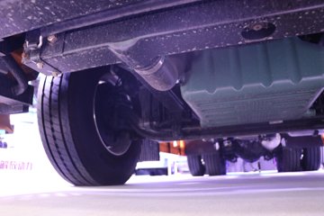 һ����� J7 660���� 6X4 LNG�Զ���ǣ����(����)(CA4250P77M26T1E6)ͼƬ