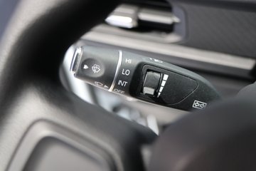 ����E˳�� 2025�� ���綯 3.8�׵��������Ῠ ʱ���°�63.75kWhͼƬ