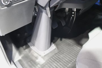 ����E˳�� 2025�� ���綯 3.8�׵��������Ῠ ʱ���°�63.75kWhͼƬ