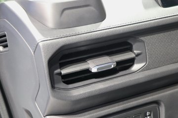 ����E˳�� 2025�� ���綯 3.8�׵��������Ῠ ʱ���°�63.75kWhͼƬ