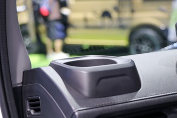 ����E˳�� 2025�� ���綯 3.8�׵��������Ῠ ʱ���°�63.75kWhͼƬ