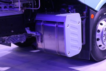 һ����� J6V�ؿ� �캽�� 660���� 6X4 LNG�Զ���ǣ����(Һ��)(CA4250P66M26T1E6)ͼƬ