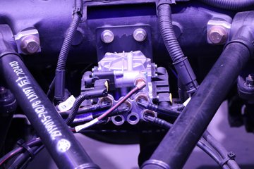 һ����� J6V�ؿ� �캽�� 660���� 6X4 LNG�Զ���ǣ����(Һ��)(CA4250P66M26T1E6)ͼƬ