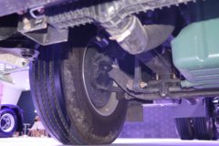 一汽解放 J6V重卡 领航版 660马力 6X4 LNG自动档牵引车(液缓)(CA4250P66M26T1E6)