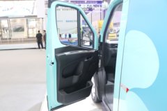 江淮 Van宝路 V10宁德探索版 2座 5.78米纯电动厢式运输车53.58kWh