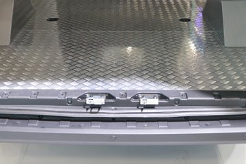 ���� Van��· V10����̽���� 2�� 5.78�״��綯��ʽ���䳵53.58kWhͼƬ