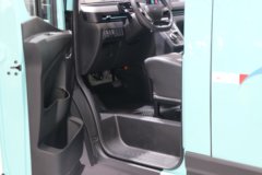 江淮 Van宝路 V10宁德探索版 2座 5.78米纯电动厢式运输车53.58kWh
