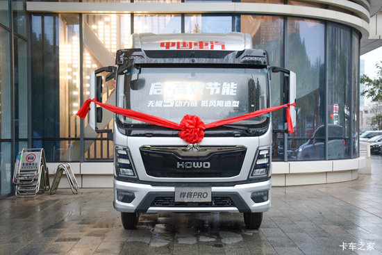 ����HOWO����PRO 2.5L���� 180���� �й�����10�� 3.85���Ű���ʽ�Ῠ
