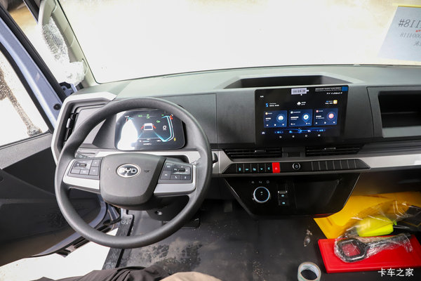 比亚迪新能源轻卡T5EV，大电量132度闪亮登场！