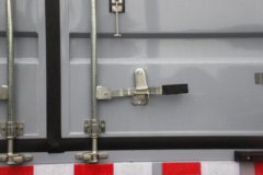 比亚迪T5EV 科技版 4.5T 4.03米单排纯电动厢式轻卡132kWh