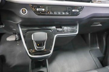 ����ͼ��ŵ ��V 7�� 5.49�״��綯ƽ�����53.58kWhͼƬ