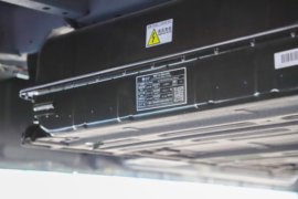 大V&nbsp;电动封闭厢货底盘图片