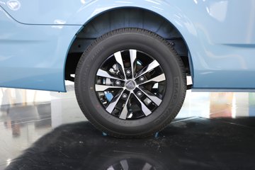 ����ͼ��ŵ ��V 7�� 5.49�״��綯ƽ�����53.58kWhͼƬ