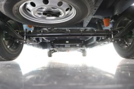 大V&nbsp;电动封闭厢货底盘图片