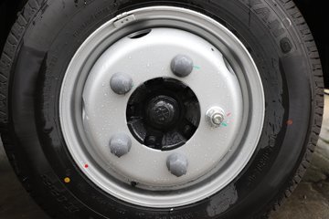 ŷ���� ����EX 4.5T 3.8�׵��Ŵ��綯��ʽС��77kWhͼƬ