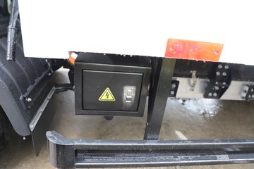 ŷ���� ����EX 4.5T 3.8�׵��Ŵ��綯��ʽС��77kWhͼƬ