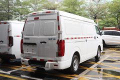 远程 E6 3.5T 5.45米中顶纯电动厢式运输车50.38kWh