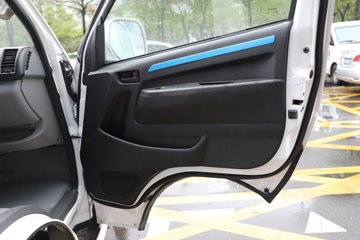 Զ�� E6 3.5T 5.45���ж����綯��ʽ���䳵50.38kWhͼƬ