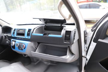 Զ�� E6 3.5T 5.45���ж����綯��ʽ���䳵50.38kWhͼƬ