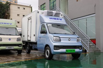 福田 祥菱Q 3T 3.05米纯电动冷藏车41.86kWh
