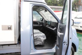 祥菱Q分体式&nbsp;电动冷藏车驾驶室图片