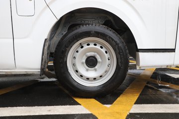 Զ�� E6 3.5T 5.45���ж����綯��ʽ���䳵50.38kWhͼƬ